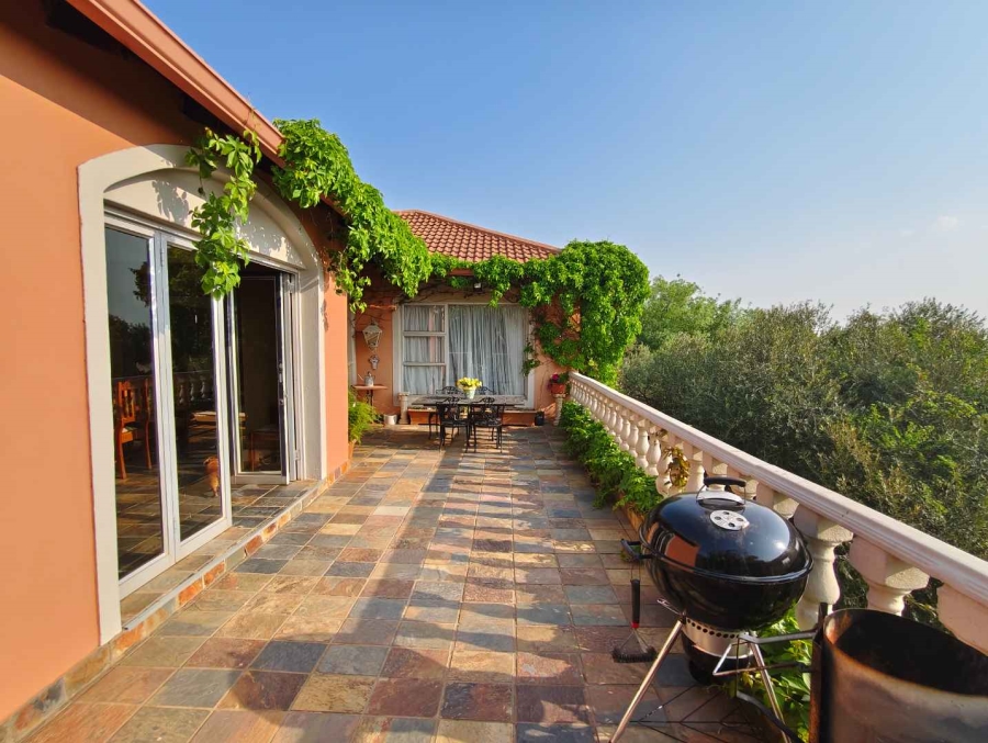 6 Bedroom Property for Sale in Quaggafontein Free State